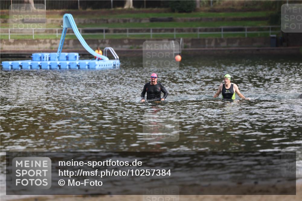 13.09.2026 - Stadtparktriathlon Mo-Foto http://msf.ph/oto/10257384 13.09.2026 10:56:51 Schwimmen  meine-sportfotos.de