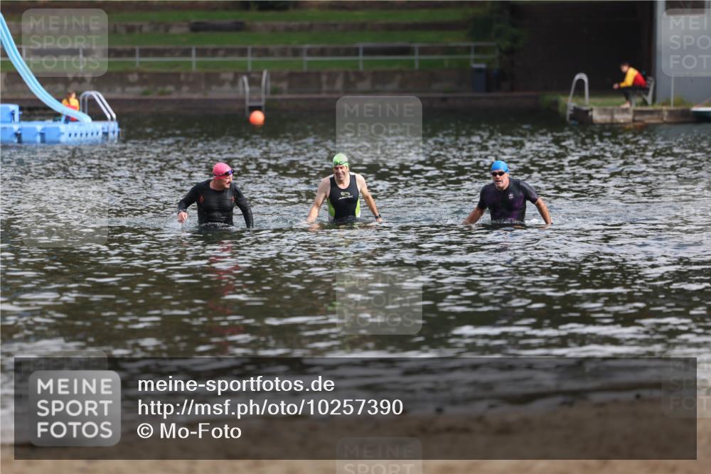 13.09.2026 - Stadtparktriathlon Mo-Foto http://msf.ph/oto/10257390 13.09.2026 10:56:54 Schwimmen  meine-sportfotos.de