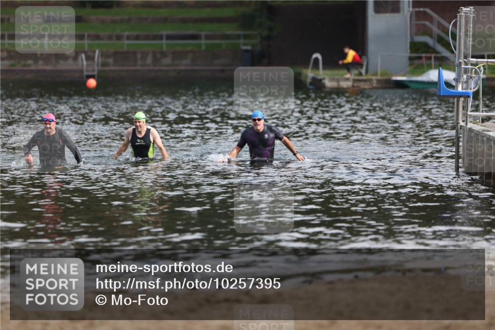13.09.2026 - Stadtparktriathlon Mo-Foto http://msf.ph/oto/10257395 13.09.2026 10:56:55 Schwimmen  meine-sportfotos.de