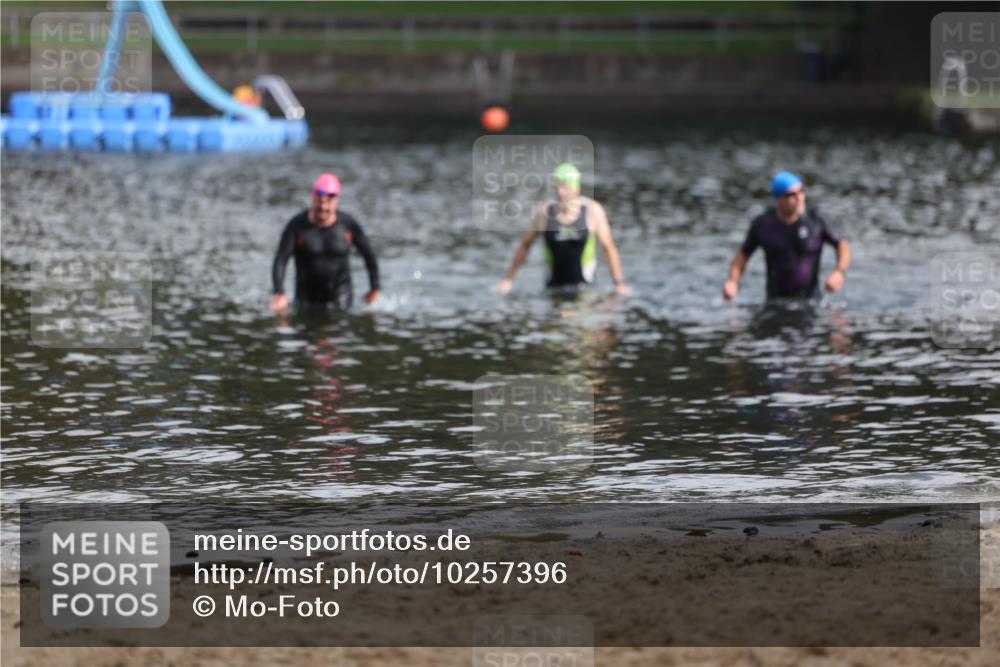 13.09.2026 - Stadtparktriathlon Mo-Foto http://msf.ph/oto/10257396 13.09.2026 10:56:58 Schwimmen  meine-sportfotos.de
