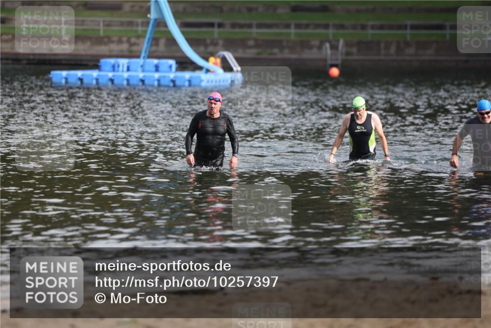 13.09.2026 - Stadtparktriathlon Mo-Foto http://msf.ph/oto/10257397 13.09.2026 10:57:00 Schwimmen  meine-sportfotos.de