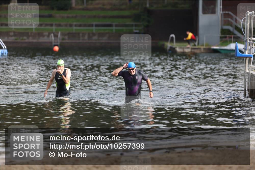 13.09.2026 - Stadtparktriathlon Mo-Foto http://msf.ph/oto/10257399 13.09.2026 10:57:01 Schwimmen  meine-sportfotos.de