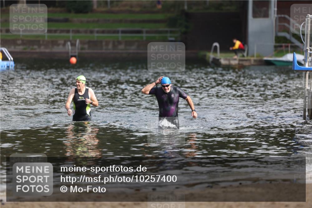 13.09.2026 - Stadtparktriathlon Mo-Foto http://msf.ph/oto/10257400 13.09.2026 10:57:01 Schwimmen  meine-sportfotos.de