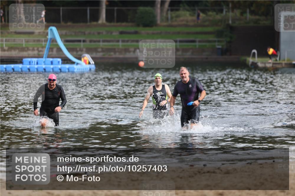 13.09.2026 - Stadtparktriathlon Mo-Foto http://msf.ph/oto/10257403 13.09.2026 10:57:05 Schwimmen 612, 653, 658 meine-sportfotos.de