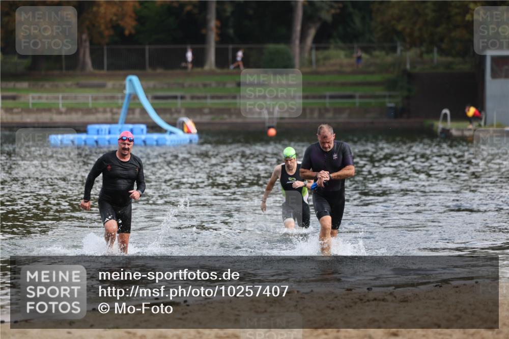 13.09.2026 - Stadtparktriathlon Mo-Foto http://msf.ph/oto/10257407 13.09.2026 10:57:08 Schwimmen 612, 653, 658 meine-sportfotos.de