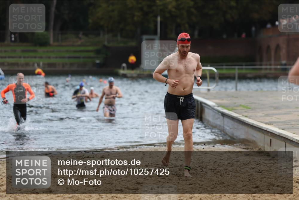 13.09.2026 - Stadtparktriathlon Mo-Foto http://msf.ph/oto/10257425 13.09.2026 11:33:08 Schwimmen 841, 873, 888, 922 meine-sportfotos.de