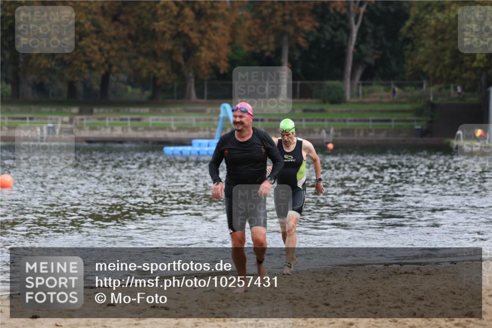 13.09.2026 - Stadtparktriathlon Mo-Foto http://msf.ph/oto/10257431 13.09.2026 10:57:13 Schwimmen 612, 653, 658 meine-sportfotos.de