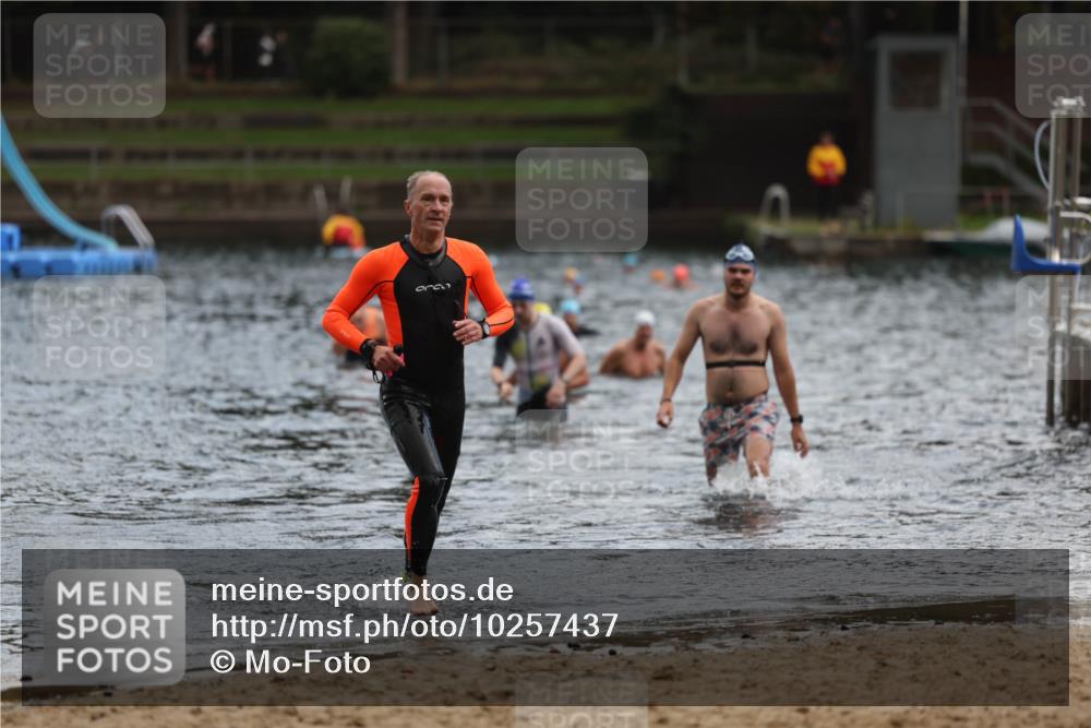 13.09.2026 - Stadtparktriathlon Mo-Foto http://msf.ph/oto/10257437 13.09.2026 11:33:10 Schwimmen 841, 873, 888, 922 meine-sportfotos.de