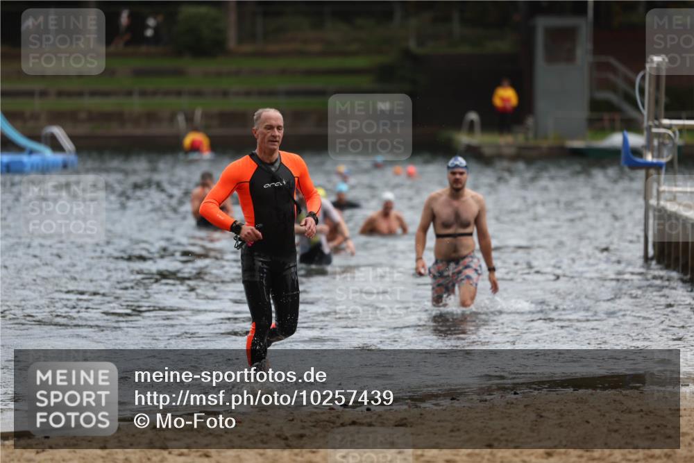 13.09.2026 - Stadtparktriathlon Mo-Foto http://msf.ph/oto/10257439 13.09.2026 11:33:11 Schwimmen 841, 873, 888, 922 meine-sportfotos.de