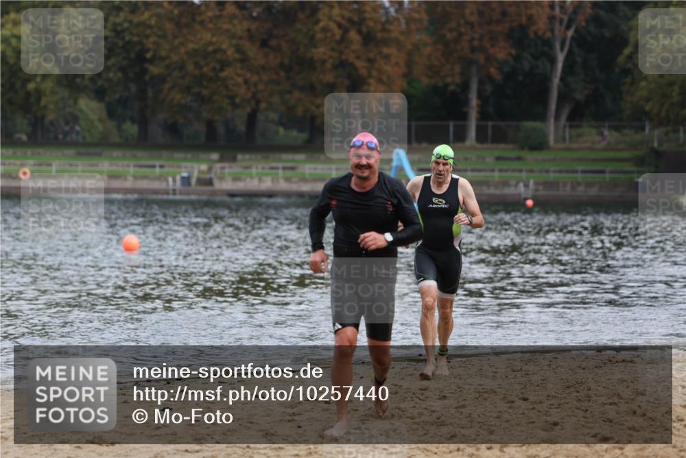 13.09.2026 - Stadtparktriathlon Mo-Foto http://msf.ph/oto/10257440 13.09.2026 10:57:15 Schwimmen 612, 653, 658 meine-sportfotos.de
