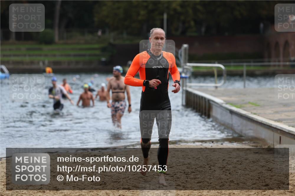 13.09.2026 - Stadtparktriathlon Mo-Foto http://msf.ph/oto/10257453 13.09.2026 11:33:13 Schwimmen 841, 873, 888 meine-sportfotos.de