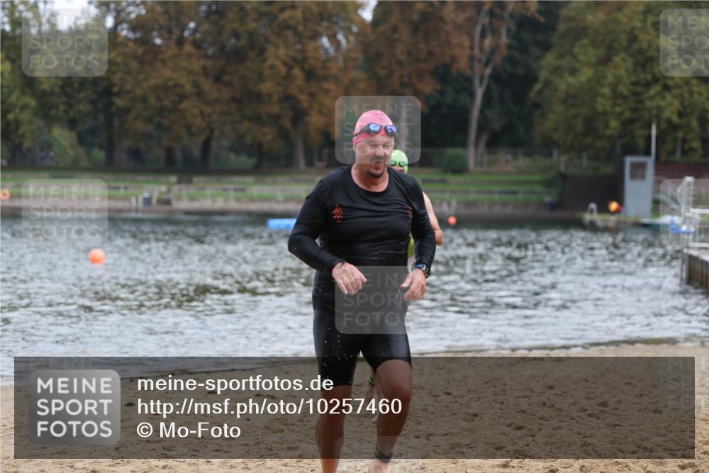 13.09.2026 - Stadtparktriathlon Mo-Foto http://msf.ph/oto/10257460 13.09.2026 10:57:16 Schwimmen 612, 653, 658 meine-sportfotos.de