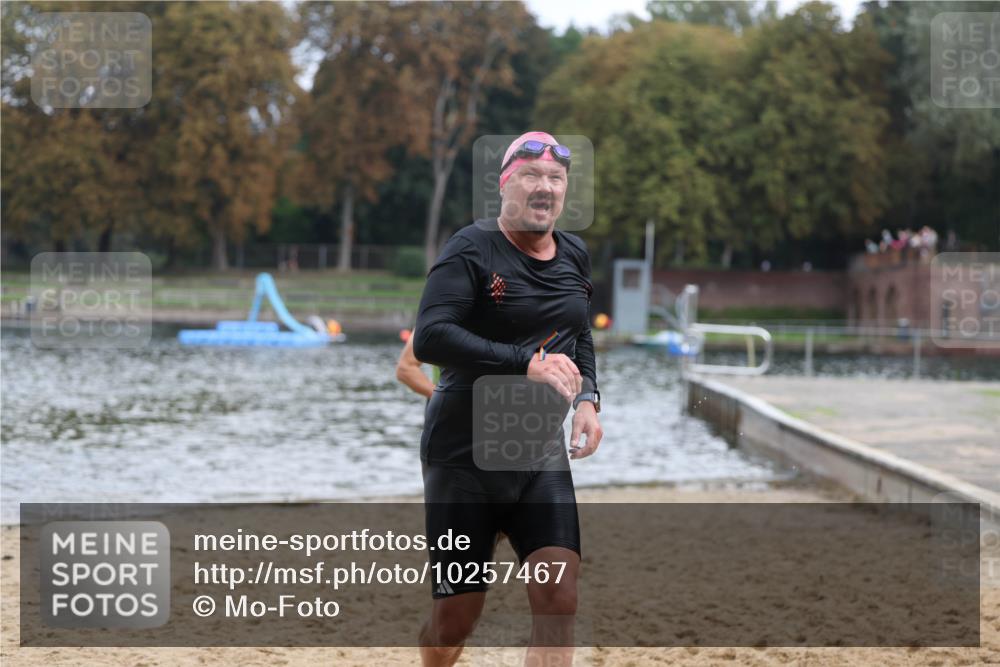 13.09.2026 - Stadtparktriathlon Mo-Foto http://msf.ph/oto/10257467 13.09.2026 10:57:17 Schwimmen 612, 653, 658 meine-sportfotos.de