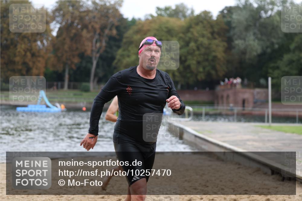 13.09.2026 - Stadtparktriathlon Mo-Foto http://msf.ph/oto/10257470 13.09.2026 10:57:18 Schwimmen 612, 653, 658 meine-sportfotos.de