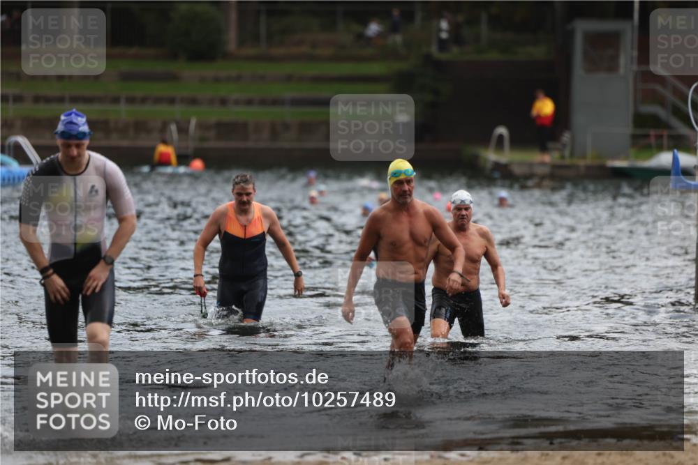13.09.2026 - Stadtparktriathlon Mo-Foto http://msf.ph/oto/10257489 13.09.2026 11:33:26 Schwimmen 831, 841, 851, 899 meine-sportfotos.de