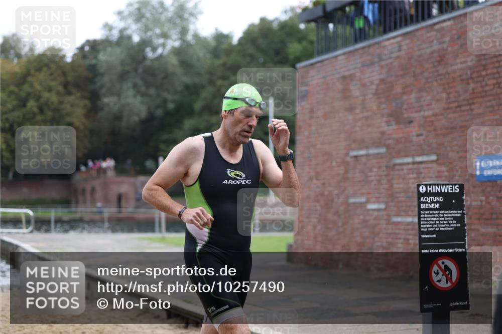 13.09.2026 - Stadtparktriathlon Mo-Foto http://msf.ph/oto/10257490 13.09.2026 10:57:20 Schwimmen 612, 653, 658 meine-sportfotos.de