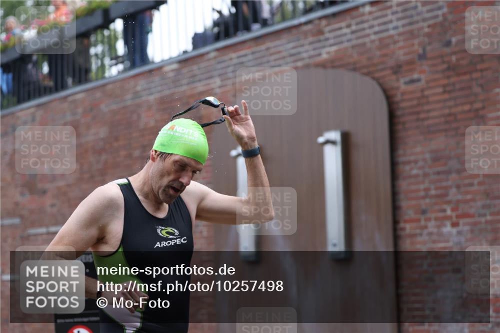 13.09.2026 - Stadtparktriathlon Mo-Foto http://msf.ph/oto/10257498 13.09.2026 10:57:21 Schwimmen 612, 658 meine-sportfotos.de