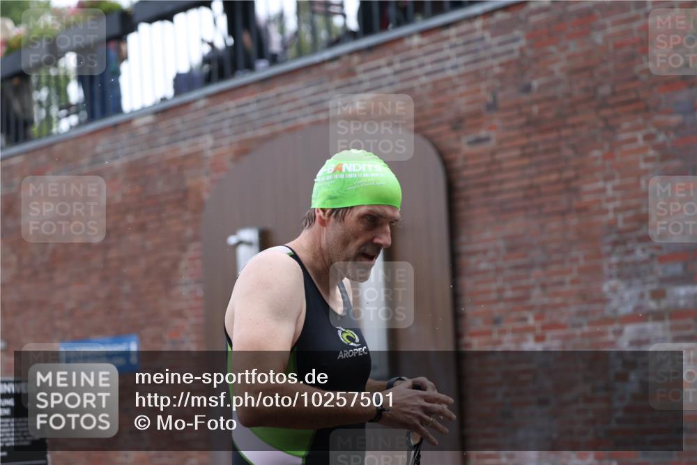 13.09.2026 - Stadtparktriathlon Mo-Foto http://msf.ph/oto/10257501 13.09.2026 10:57:21 Schwimmen 612, 658 meine-sportfotos.de