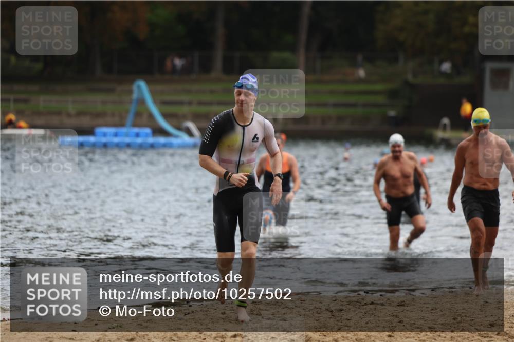 13.09.2026 - Stadtparktriathlon Mo-Foto http://msf.ph/oto/10257502 13.09.2026 11:33:29 Schwimmen 831, 851, 899, 938 meine-sportfotos.de