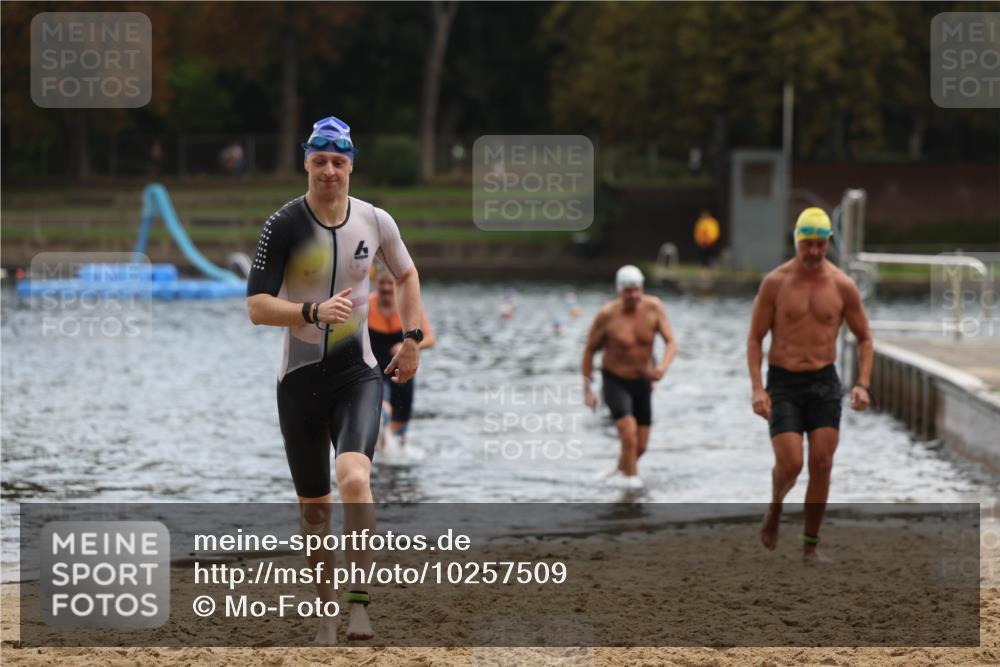 13.09.2026 - Stadtparktriathlon Mo-Foto http://msf.ph/oto/10257509 13.09.2026 11:33:30 Schwimmen 831, 851, 899, 938, 948 meine-sportfotos.de