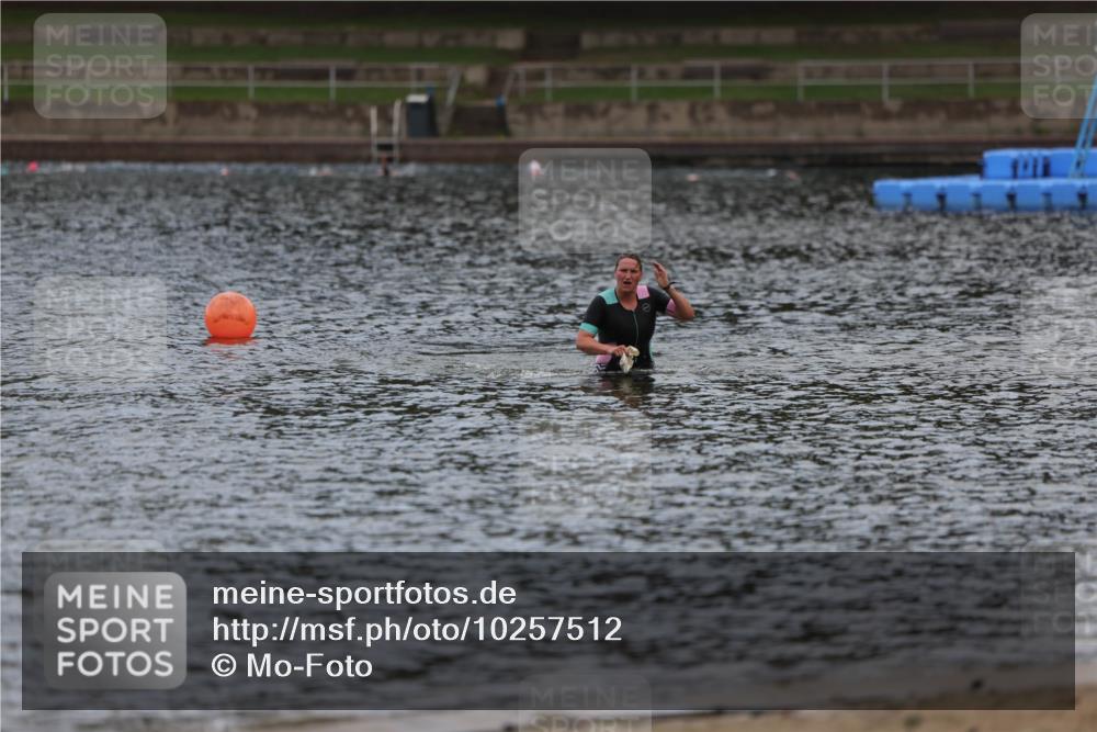 13.09.2026 - Stadtparktriathlon Mo-Foto http://msf.ph/oto/10257512 13.09.2026 11:09:26 Schwimmen  meine-sportfotos.de
