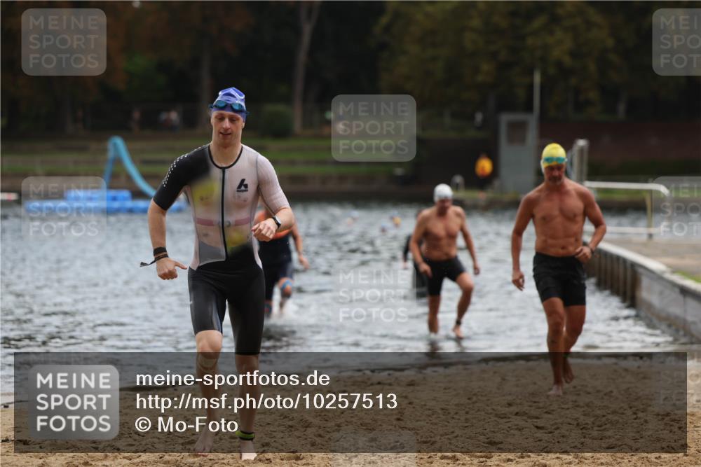 13.09.2026 - Stadtparktriathlon Mo-Foto http://msf.ph/oto/10257513 13.09.2026 11:33:31 Schwimmen 831, 851, 899, 938, 948 meine-sportfotos.de