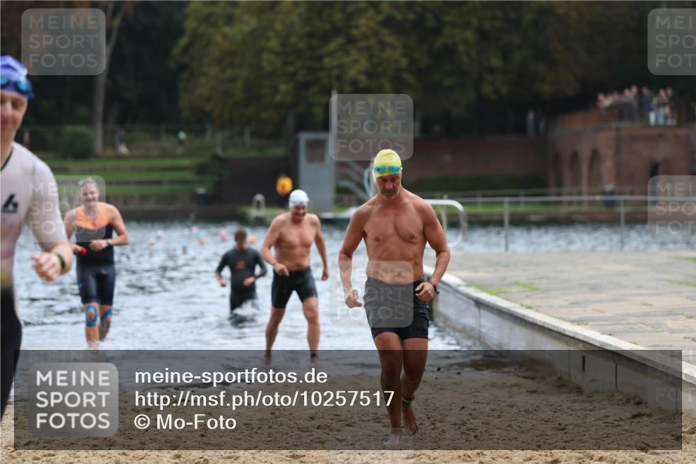 13.09.2026 - Stadtparktriathlon Mo-Foto http://msf.ph/oto/10257517 13.09.2026 11:33:32 Schwimmen 831, 851, 899, 938, 948 meine-sportfotos.de