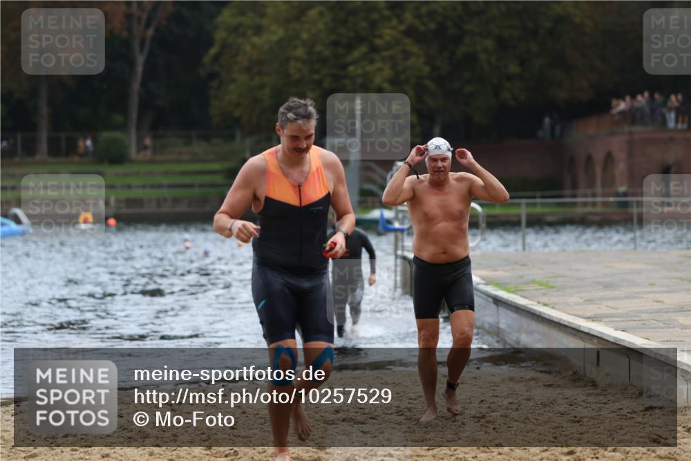 13.09.2026 - Stadtparktriathlon Mo-Foto http://msf.ph/oto/10257529 13.09.2026 11:33:37 Schwimmen 831, 899, 938, 948 meine-sportfotos.de