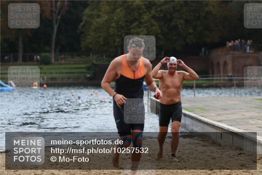 13.09.2026 - Stadtparktriathlon Mo-Foto http://msf.ph/oto/10257532 13.09.2026 11:33:37 Schwimmen 831, 899, 938, 948 meine-sportfotos.de