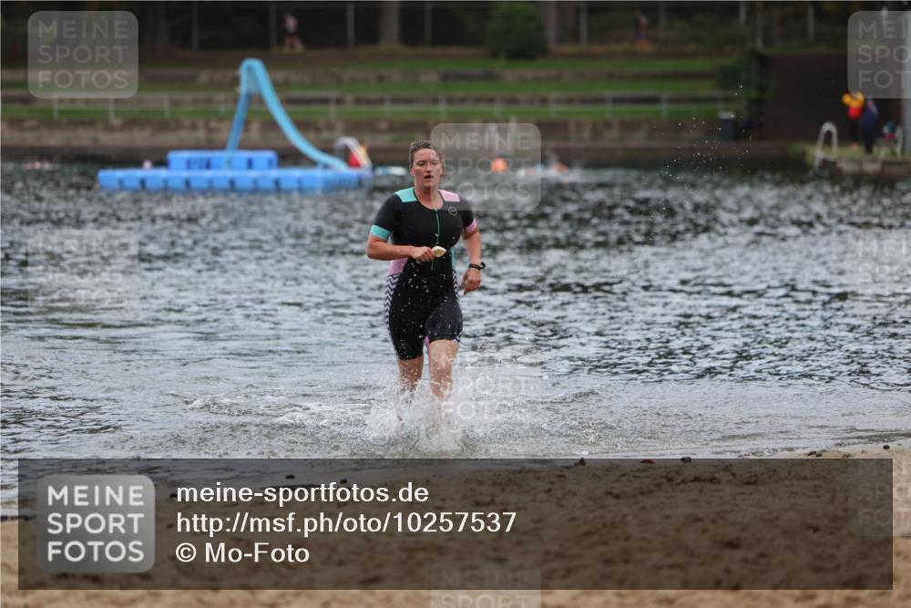 13.09.2026 - Stadtparktriathlon Mo-Foto http://msf.ph/oto/10257537 13.09.2026 11:09:36 Schwimmen 774 meine-sportfotos.de