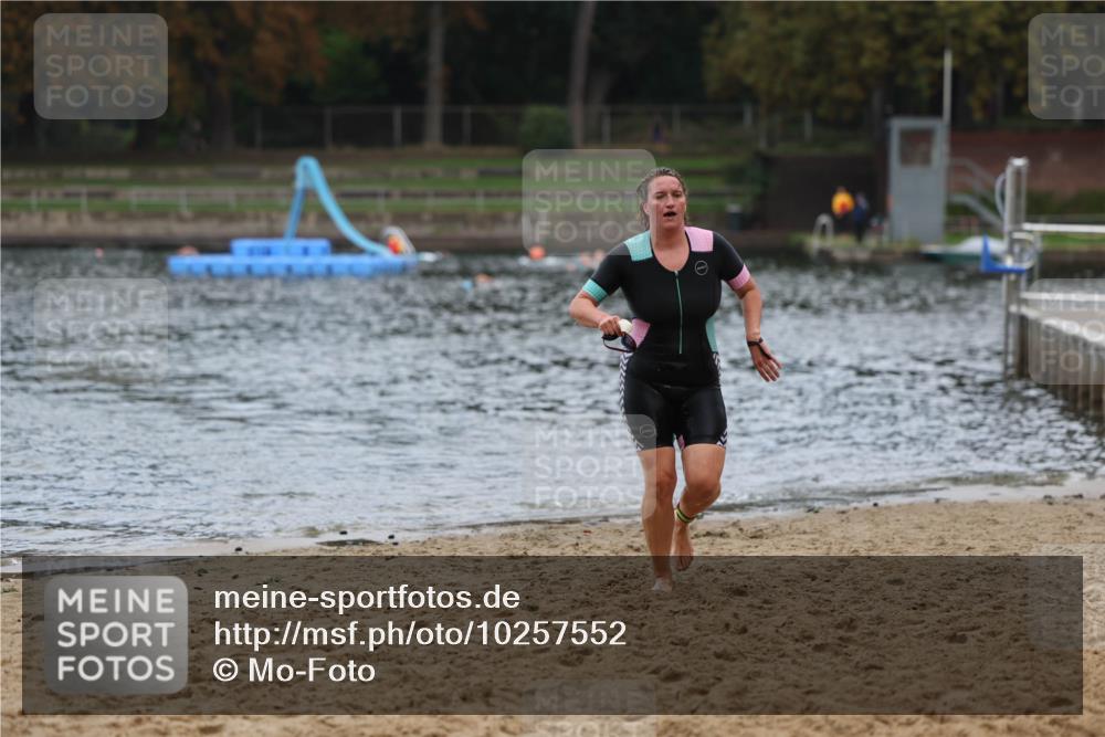 13.09.2026 - Stadtparktriathlon Mo-Foto http://msf.ph/oto/10257552 13.09.2026 11:09:39 Schwimmen 774 meine-sportfotos.de