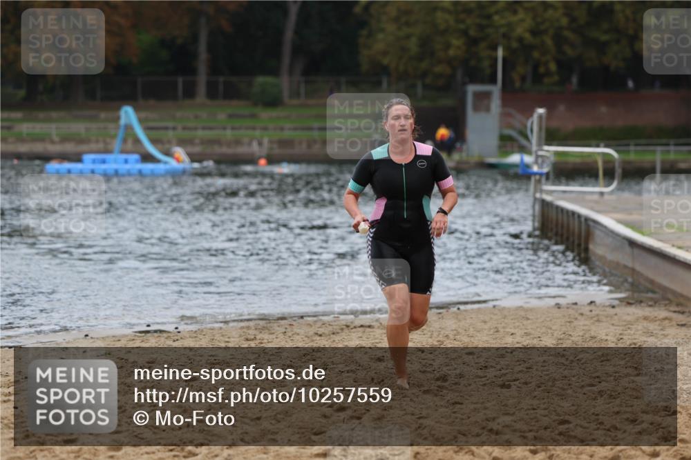 13.09.2026 - Stadtparktriathlon Mo-Foto http://msf.ph/oto/10257559 13.09.2026 11:09:40 Schwimmen 774 meine-sportfotos.de