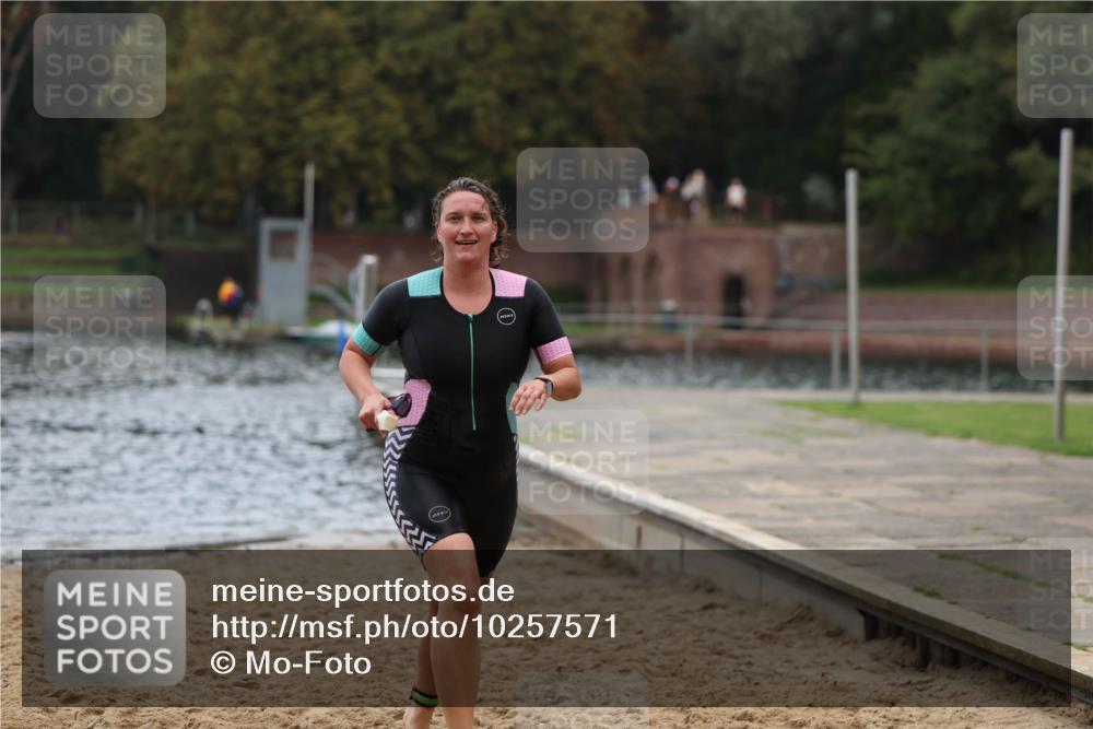 13.09.2026 - Stadtparktriathlon Mo-Foto http://msf.ph/oto/10257571 13.09.2026 11:09:41 Schwimmen 774 meine-sportfotos.de