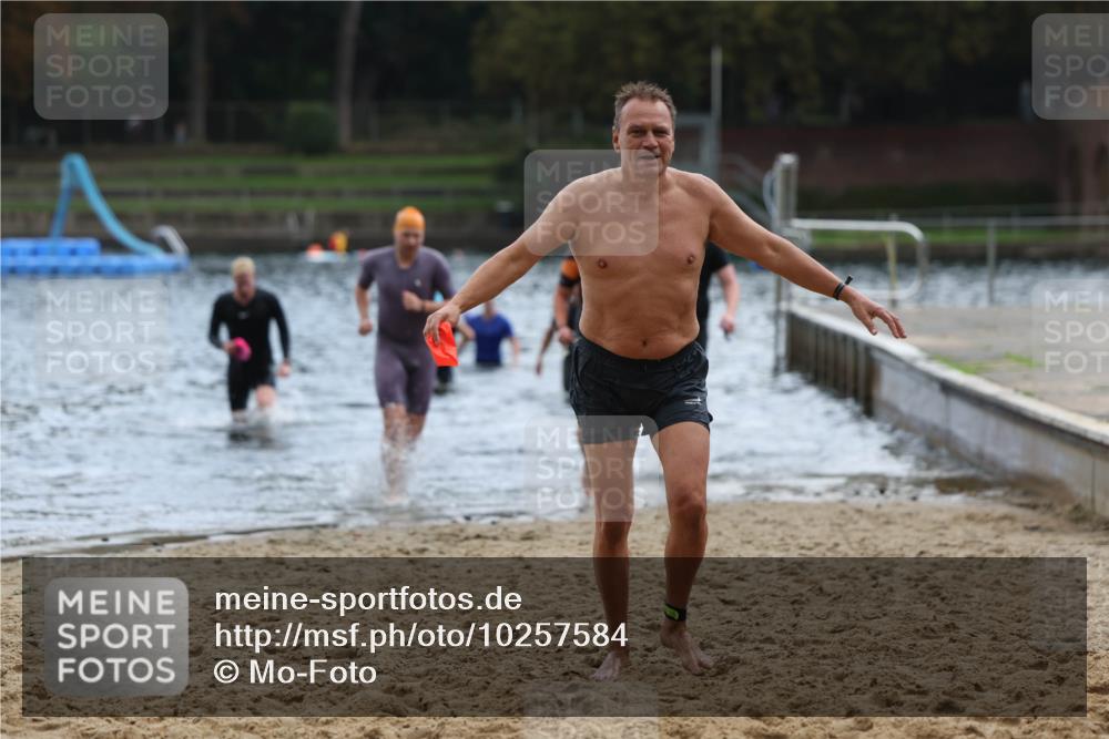 13.09.2026 - Stadtparktriathlon Mo-Foto http://msf.ph/oto/10257584 13.09.2026 11:34:25 Schwimmen 849, 854, 856, 863, 887, 925, 934 meine-sportfotos.de