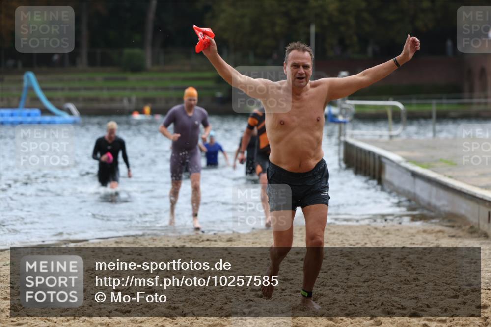 13.09.2026 - Stadtparktriathlon Mo-Foto http://msf.ph/oto/10257585 13.09.2026 11:34:25 Schwimmen 849, 854, 856, 863, 887, 925, 934 meine-sportfotos.de