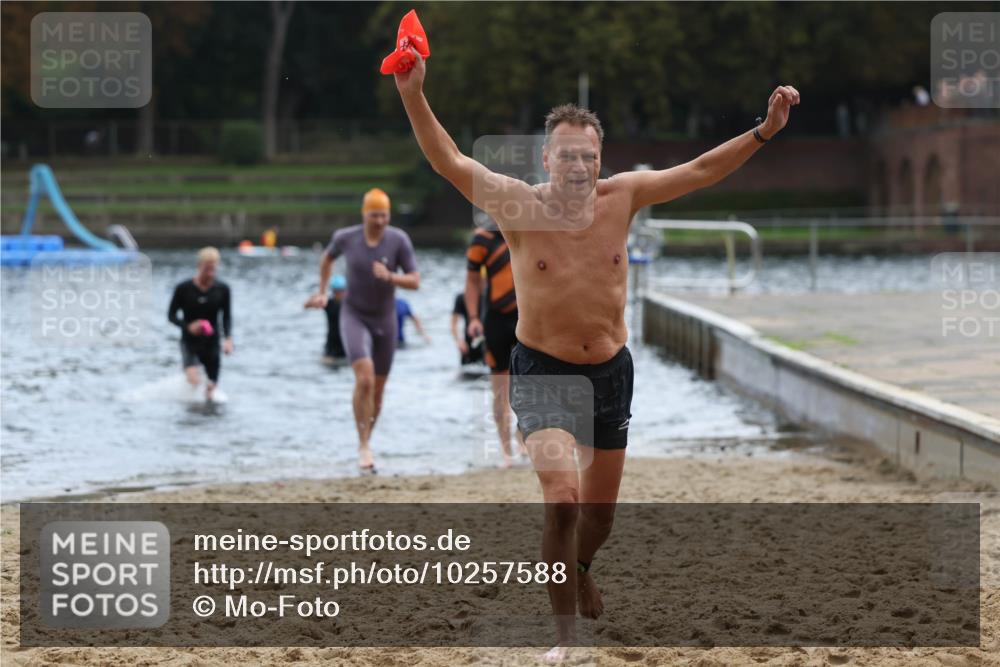 13.09.2026 - Stadtparktriathlon Mo-Foto http://msf.ph/oto/10257588 13.09.2026 11:34:25 Schwimmen 849, 854, 856, 863, 887, 925, 934 meine-sportfotos.de