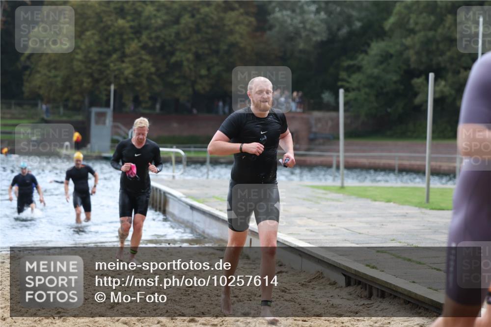 13.09.2026 - Stadtparktriathlon Mo-Foto http://msf.ph/oto/10257614 13.09.2026 11:34:31 Schwimmen 854, 856, 863, 887, 920, 925, 928, 934 meine-sportfotos.de