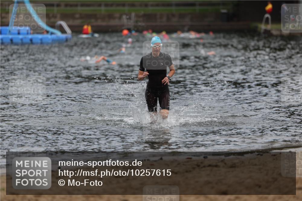 13.09.2026 - Stadtparktriathlon Mo-Foto http://msf.ph/oto/10257615 13.09.2026 11:10:28 Schwimmen 718 meine-sportfotos.de