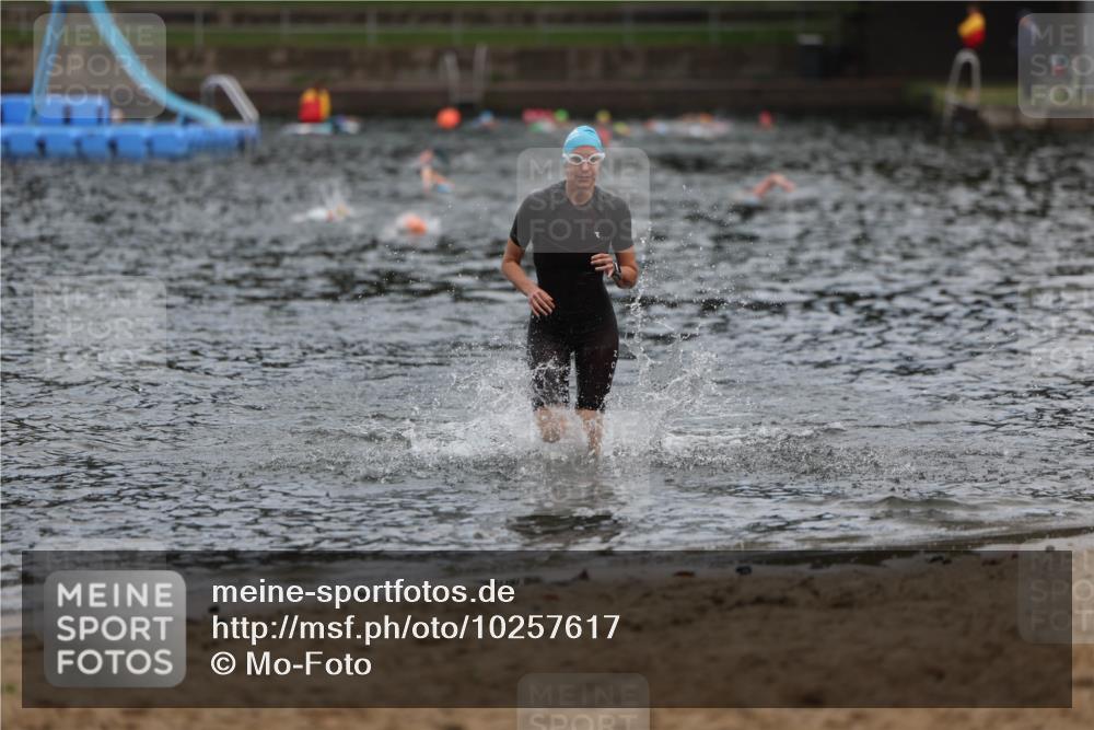13.09.2026 - Stadtparktriathlon Mo-Foto http://msf.ph/oto/10257617 13.09.2026 11:10:29 Schwimmen 718 meine-sportfotos.de