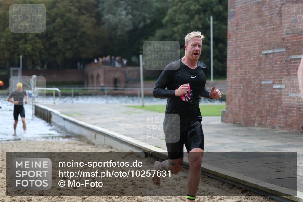13.09.2026 - Stadtparktriathlon Mo-Foto http://msf.ph/oto/10257631 13.09.2026 11:34:34 Schwimmen 854, 856, 920, 925, 928, 934 meine-sportfotos.de