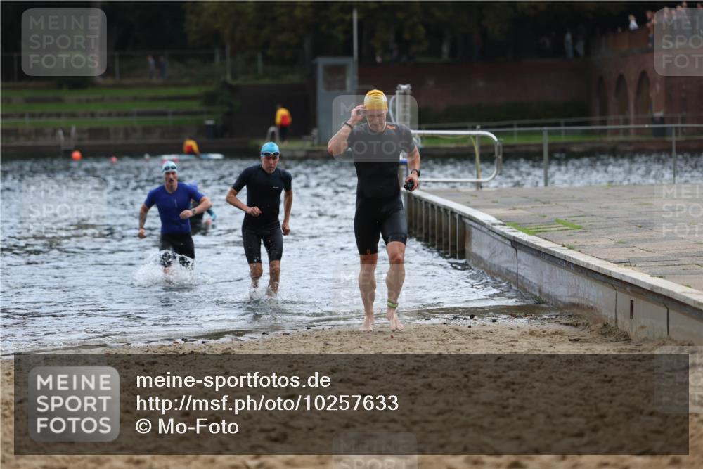 13.09.2026 - Stadtparktriathlon Mo-Foto http://msf.ph/oto/10257633 13.09.2026 11:34:35 Schwimmen 854, 856, 920, 925, 928 meine-sportfotos.de