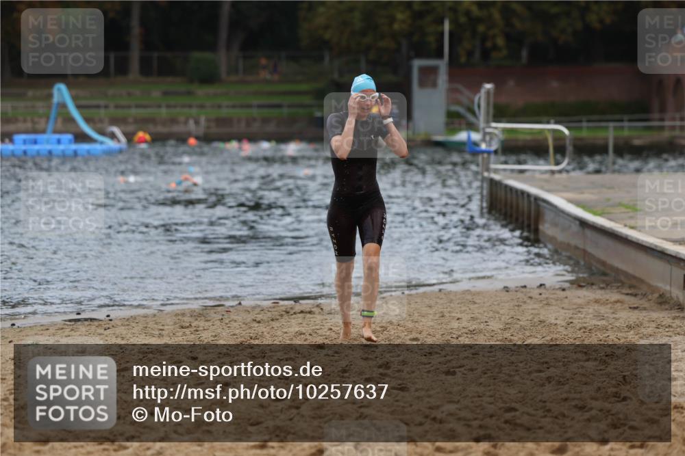 13.09.2026 - Stadtparktriathlon Mo-Foto http://msf.ph/oto/10257637 13.09.2026 11:10:33 Schwimmen 718 meine-sportfotos.de
