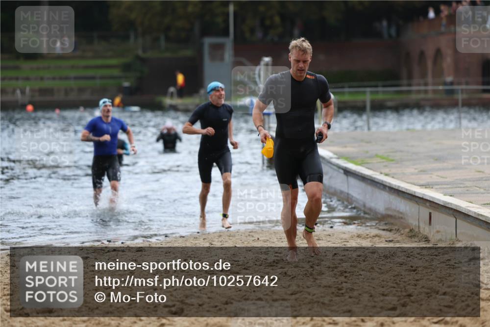13.09.2026 - Stadtparktriathlon Mo-Foto http://msf.ph/oto/10257642 13.09.2026 11:34:36 Schwimmen 854, 856, 920, 925, 928 meine-sportfotos.de