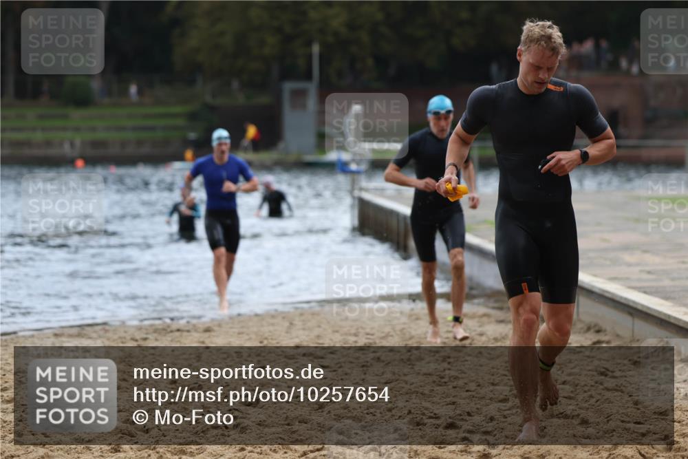 13.09.2026 - Stadtparktriathlon Mo-Foto http://msf.ph/oto/10257654 13.09.2026 11:34:38 Schwimmen 878, 920, 925, 928 meine-sportfotos.de