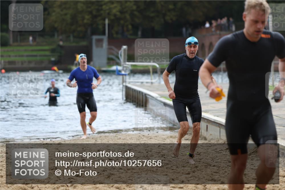 13.09.2026 - Stadtparktriathlon Mo-Foto http://msf.ph/oto/10257656 13.09.2026 11:34:39 Schwimmen 878, 920, 925, 928 meine-sportfotos.de
