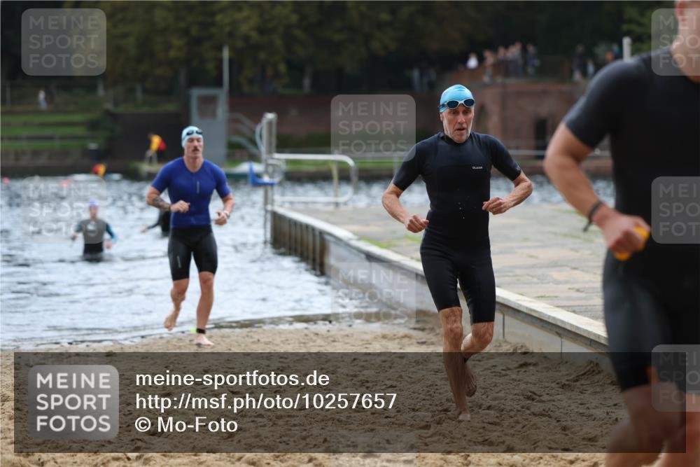 13.09.2026 - Stadtparktriathlon Mo-Foto http://msf.ph/oto/10257657 13.09.2026 11:34:39 Schwimmen 878, 920, 925, 928 meine-sportfotos.de