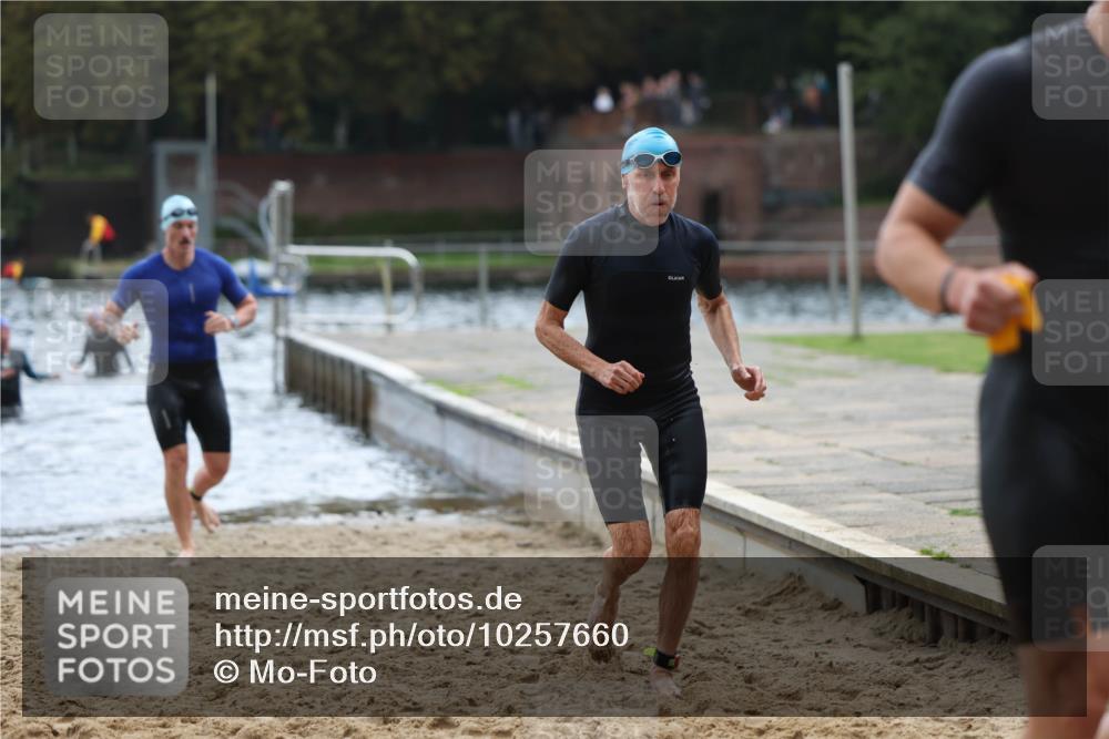 13.09.2026 - Stadtparktriathlon Mo-Foto http://msf.ph/oto/10257660 13.09.2026 11:34:40 Schwimmen 878, 920, 925, 928 meine-sportfotos.de