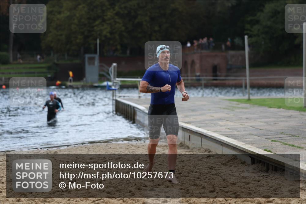 13.09.2026 - Stadtparktriathlon Mo-Foto http://msf.ph/oto/10257673 13.09.2026 11:34:42 Schwimmen 878, 920, 925, 928 meine-sportfotos.de