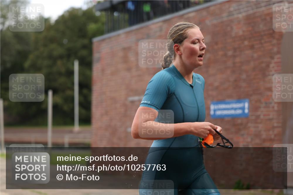 13.09.2026 - Stadtparktriathlon Mo-Foto http://msf.ph/oto/10257763 13.09.2026 11:11:02 Schwimmen 735, 754, 770 meine-sportfotos.de
