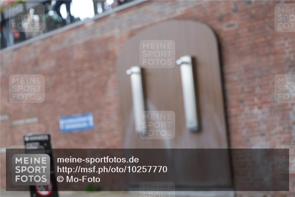 13.09.2026 - Stadtparktriathlon Mo-Foto http://msf.ph/oto/10257770 13.09.2026 11:35:04 Schwimmen 880 meine-sportfotos.de